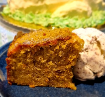 Pistachio cake slice