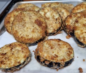 Fried eggplant slices